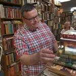 “There are still lots of customers who like to hold a book in their hands and feel it and smell it,” said Bill Johnston, of Commonwealth Books, referencing the president’s recent visit to an Amazon facility. 