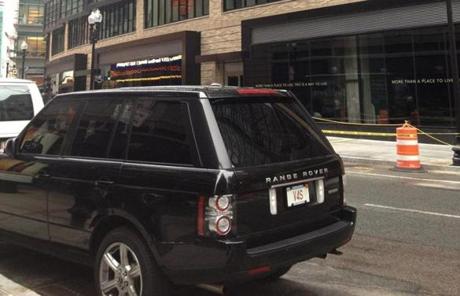 Real estate agent Andrew Haddad’s black Range Rover that columnist Shirley Leung drove around the city in.
