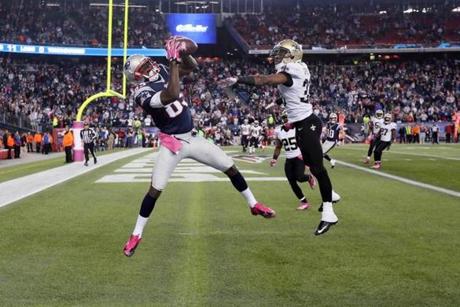 Kenbrell Thompkins held onto the ball, scoring the winning touchdown with five seconds remaining in the game.
