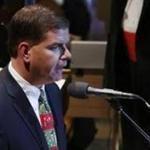 Mayor-elect Martin Walsh narrated “Twas The Night Before Christmas” for conductor Keith Lockhart and the Boston Pops on Wednesday night. 