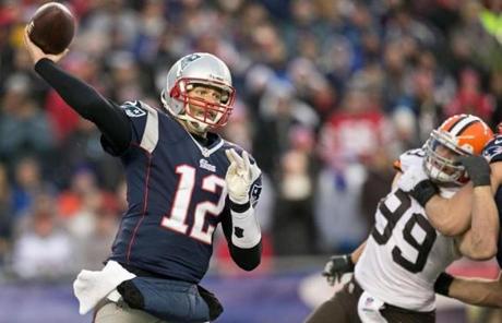 Tom Brady completed a pass in the fourth quarter.
