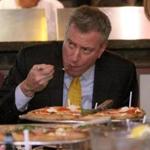 Bill de Blasio, New York’s mayor, caused a stir when he ate pizza with a fork at Goodfellas in Staten Island on Friday.