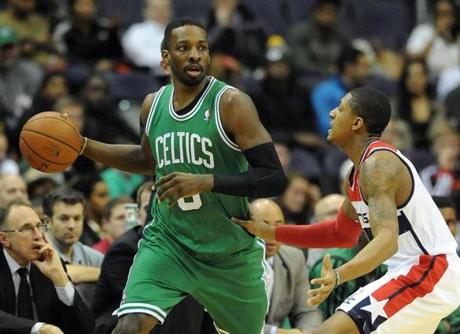 Jeff Green was defended by Bradley Beal of the Wizards. Green had 39 points, a season high.
