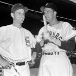 Ralph Kiner (right, with former Cubs outfielder Andy Pafko) is seen in April 1951 at Wrigley Field(AP Photo/File)