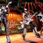 7.4.709909633_LIfestyle_04kiss The American rock band KISS performs at the Xfinity Center in Mansfield, Mass., Friday, August 1, 2014. (Robert E. Klein for the Boston Globe)