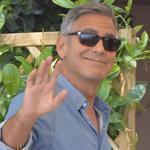 George Clooney and Cindy Crawford left their table at the Cipriani Hotel in Venice on Saturday.