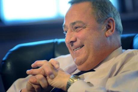 ?I know what works and doesn?t work,? said Paul LePage, who emphasizes self-reliance.
