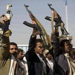 Houthi Shi?ite rebels displayed their weapons during clashes near the presidential palace in Sana, Yemen, on Monday.