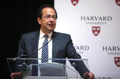 In  disclosing his $400 million gift to Harvard University, hedge fund manager and  alumni John A. Paulson said it was ?an honor to be a long-term partner with Harvard.?
