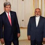 US Secretary of State John Kerry is slated to meet with Iranian Foreign Minister Mohammad Javad Zarif on Saturday. Here, the two are seen before closed-door nuclear talks last November.
