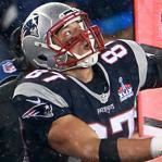 Rob Gronkowski didn?t find it difficult to get open against the Steelers, scoring three touchdowns. 