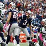 Foxborough MA 10/25/15 New England Patriots kicker Stephen Gostkowski using a little body english to will his 46 yard field goal against the New York Jets during second quarter action at Giillette Stadium on Sunday October 25, 2015. (Matthew J. Lee/Globe staff) Topic: Patriots-Jets Reporter: 