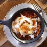 A hazelnut skillet cookie with Marshmallow Fluff and caramel.