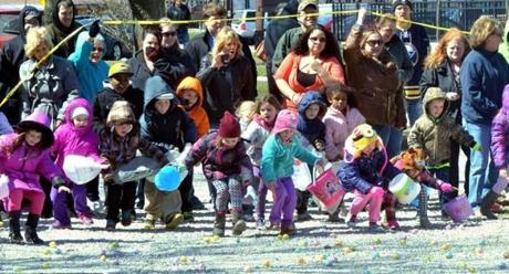 Children raced for eggs in Ohio.
