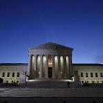 A case heard Tuesday by the US Supreme Court?s eight justices could broaden incidents of fraud brought against government contractors. 