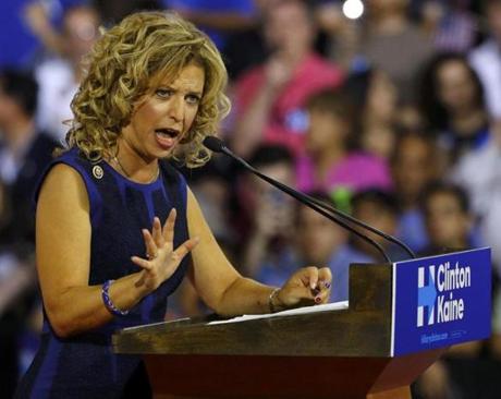 Democratic National Committee (DNC) Chairwoman Debbie Wasserman Schultz speaks at a rally, before the arrival of Democratic U.S. presidential candidate Hillary Clinton and her vice presidential running mate U.S. Senator Tim Kaine, in Miami, Florida, U.S. July 23, 2016. Picture taken July 23, 2016. REUTERS/Scott Audette 
