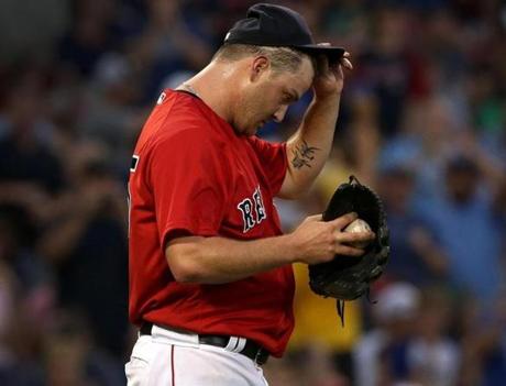 Steven Wright injured his shoulder pinch running on Aug. 6.
