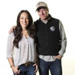 Joanna Gaines, left, and Chip Gaines ? the stars of HGTV?s ?Fixer Upper? ? in March 2016.
