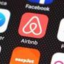 LONDON, ENGLAND - AUGUST 03: The Airbnb app logo is displayed on an iPhone on August 3, 2016 in London, England. (Photo by Carl Court/Getty Images)