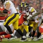 Steelers running back Le'Veon Bell fought for yardage against the Chiefs.