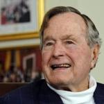 epa05726639 (FILE) - A file picture dated 15 July 2015, showing former US President George H.W. Bush in his office in Houston, Texas, USA, 29 March 2012. According to media reports, 18 January 2017, former President Bush has been hospitalized after falling ill. He was admitted to the Houston Methodist Hospital. EPA/LARRY W. SMITH