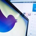 Google is buying an arm of Twitter that makes software tools for mobile app developers. 