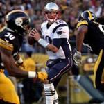Pittsburgh, PA - 10-23-16 - New England Patriots quarterback Tom Brady (12) looks for an open receiver during second quarter action. Heinz Field - New England Patriots at Pittsburgh Steelers - 2nd quarter action. (Barry Chin/Globe staff)