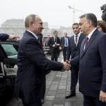 President Vladimir Putin of Russia (left) was welcomed by his host Prime Minister Viktor Orban of Hungary during his one-day visit Thursday.