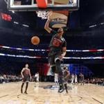 Western Conference forward Anthony Davis of the New Orleans Pelicans (23 ) slam dunks during the first half of the NBA All-Star basketball game in New Orleans, Sunday, Feb. 19, 2017. (AP Photo/Gerald Herbert, Pool)