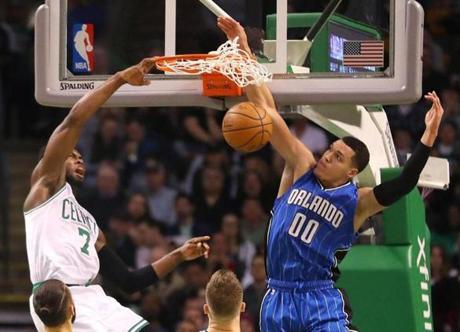 The Celtics? Jaylen Brown dunked in the third quarter as Orlando?s Aaron Gordeon tried to defend.
