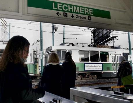 Green Line service would be extended from the current northern terminus, Lechmere, 4.7 miles to Somerville and Medford.
