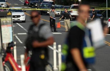 SHOOTING SLIDER ALEXANDRIA, VA - JUNE 14: Investigators gather near the scene of an opened fire June 14, 2017 in Alexandria, Virginia. Multiple injuries were reported from the instance. (Photo by Alex Wong/Getty Images)
