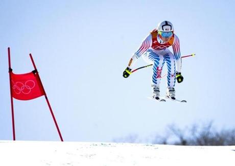 Lindsey Vonn of the U.S. during her run at the women's Super G event in Pyeongchang, South Korea, on Saturday, Feb. 17, 2018. Vonn and compatriot Mikaela Shiffrin are expected to race head to head in the Alpine combined on Thursday. (Doug Mills/The New York Times) 
