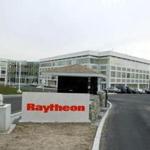 Above: Raytheon?s Waltham headquarters. 