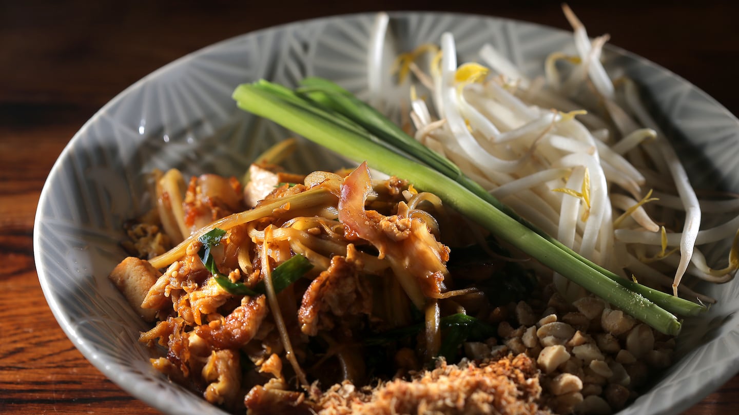 Papaya Pad Thai at Mahaniyom in Brookline Village.