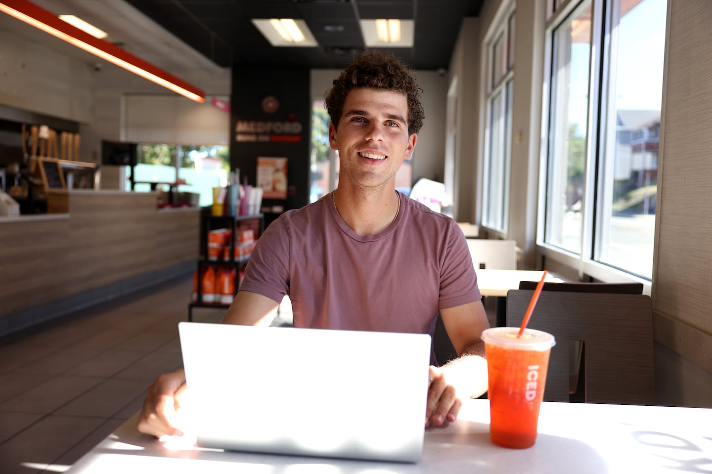 Dunkin’ prices can vary by location — sometimes by a dollar or more on the same item. So a Tufts undergraduate, Jack Burton, designed a tool that finds you the cheapest spot near you.