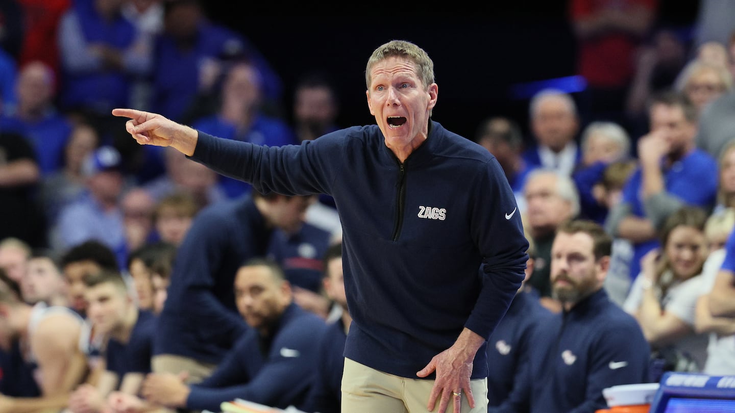 Mark Few has overseen Gonzaga's men's basketball program becoming a perennial contender, the Bulldogs last missing the NCAA tournament in 1998, the year before he became head coach.