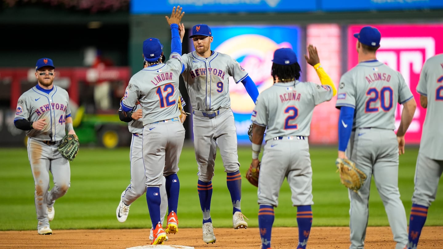 Francisco Lindor (12), Brandon Nimmo (9), and the Mets just kept rolling down the comeback trail, rallying past the Phillies to take Game 1 of their NLDS series Saturday in Philadelphia.