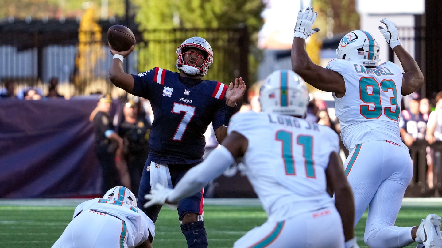 Jacoby Brissett, who was 18-of-34 passing for 160 yards, was under pressure all game against the Dolphins.