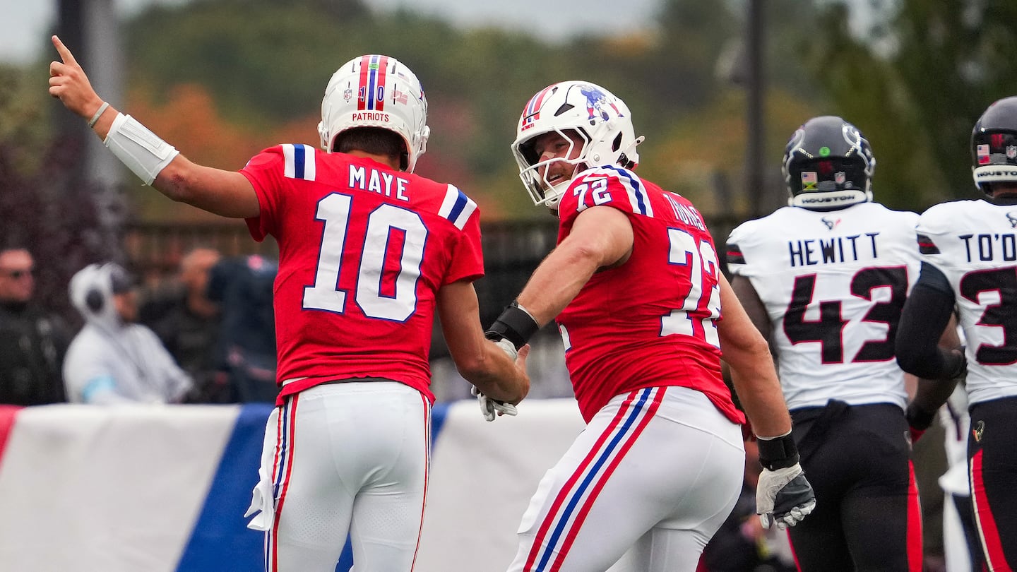 The installation of Drake Maye (10) as starting quarterback has given Patriots fans something to celebrate.