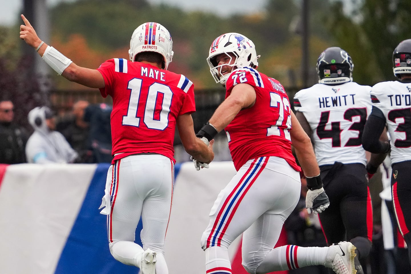 The installation of Drake Maye (10) as starting quarterback has given Patriots fans something to celebrate.