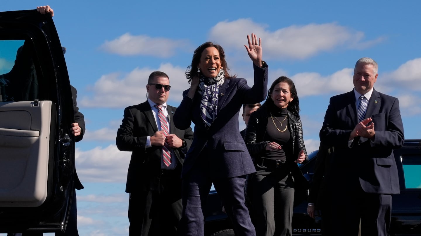 Vice President Kamala Harris arrives at Trenton-Mercer Airport, in Mercer County, New Jersey, Wednesday, Oct. 16, 2024, en route to a campaign rally in Pennsylvania.