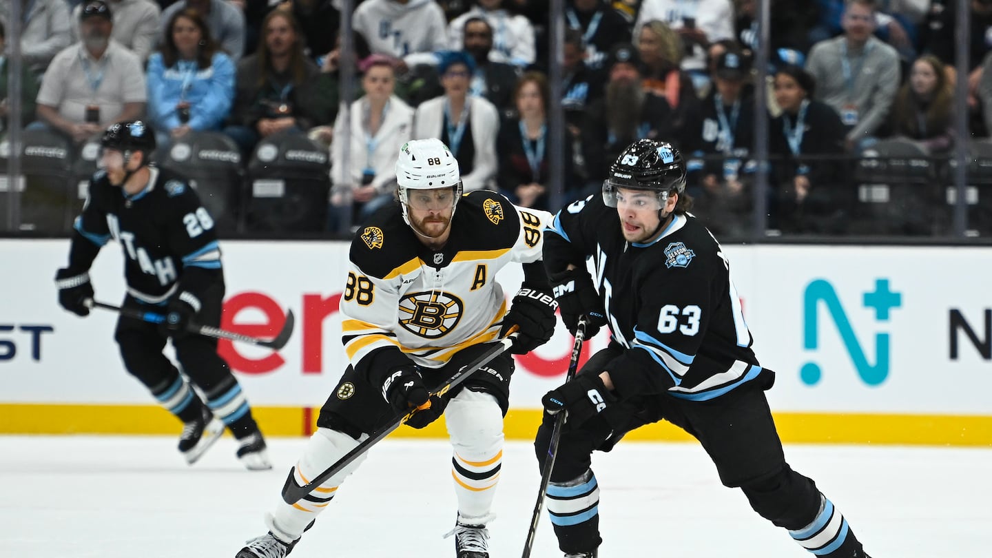 After a slow start, Matias Maccelli and Utah turned it on late to hand David Pastrnak and the Bruins a loss in their first trip to Utah.