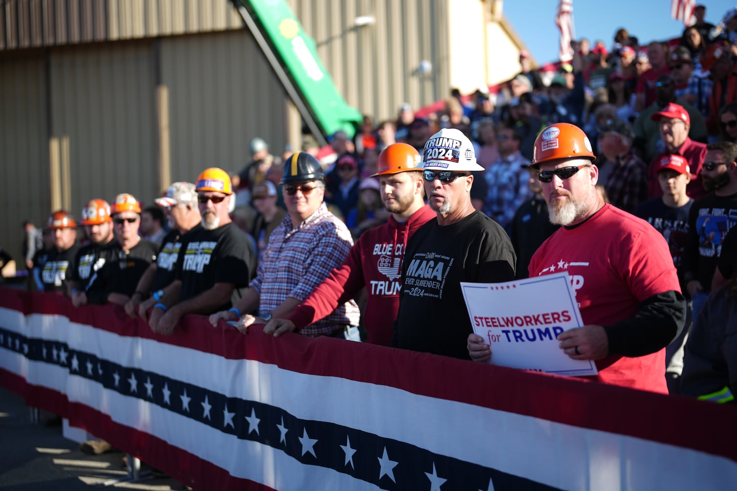 Supporters awaited Donald Trump's fly-in campaign rally in Latrobe, Pennsylvania, on Saturday.