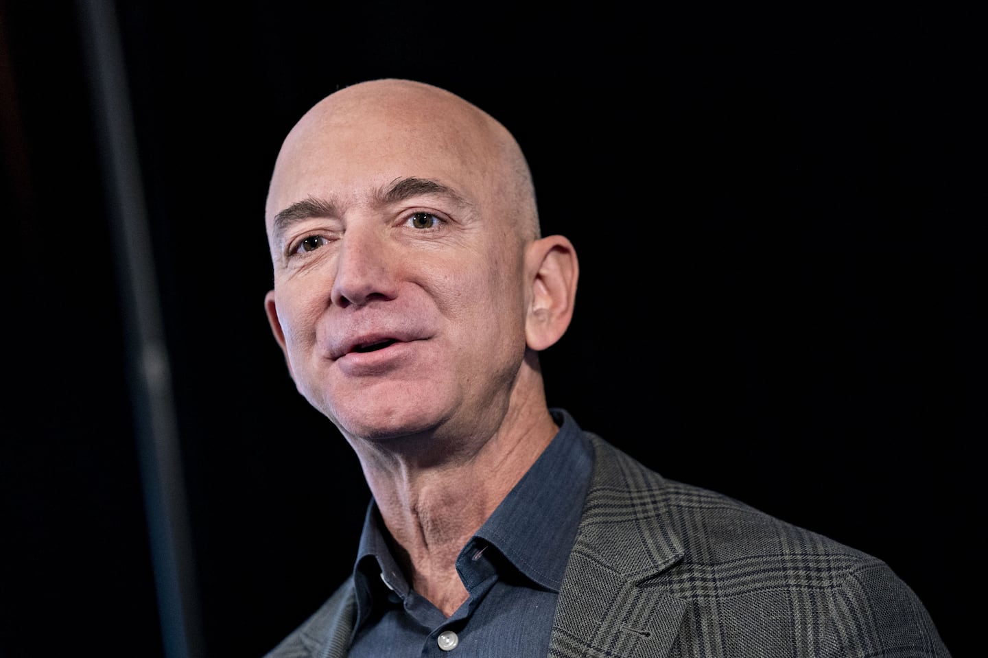 Jeff Bezos became the second billionaire newspaper owner this week to kill an endorsement of Kamala Harris.