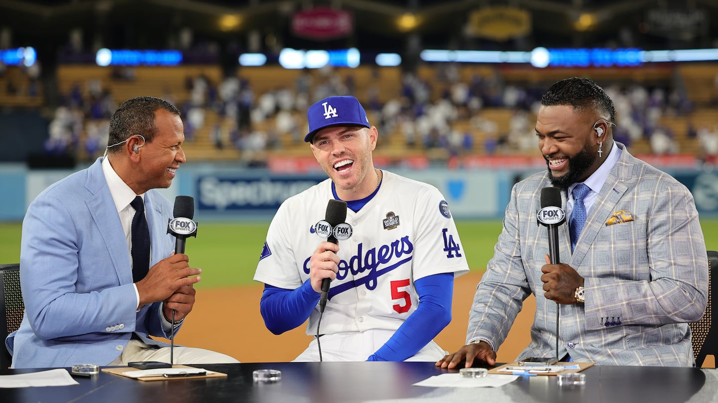 David Ortiz (right) joined former rival Alex Rodriguez (left) in interviewing Freddie Freeman at the World Series.