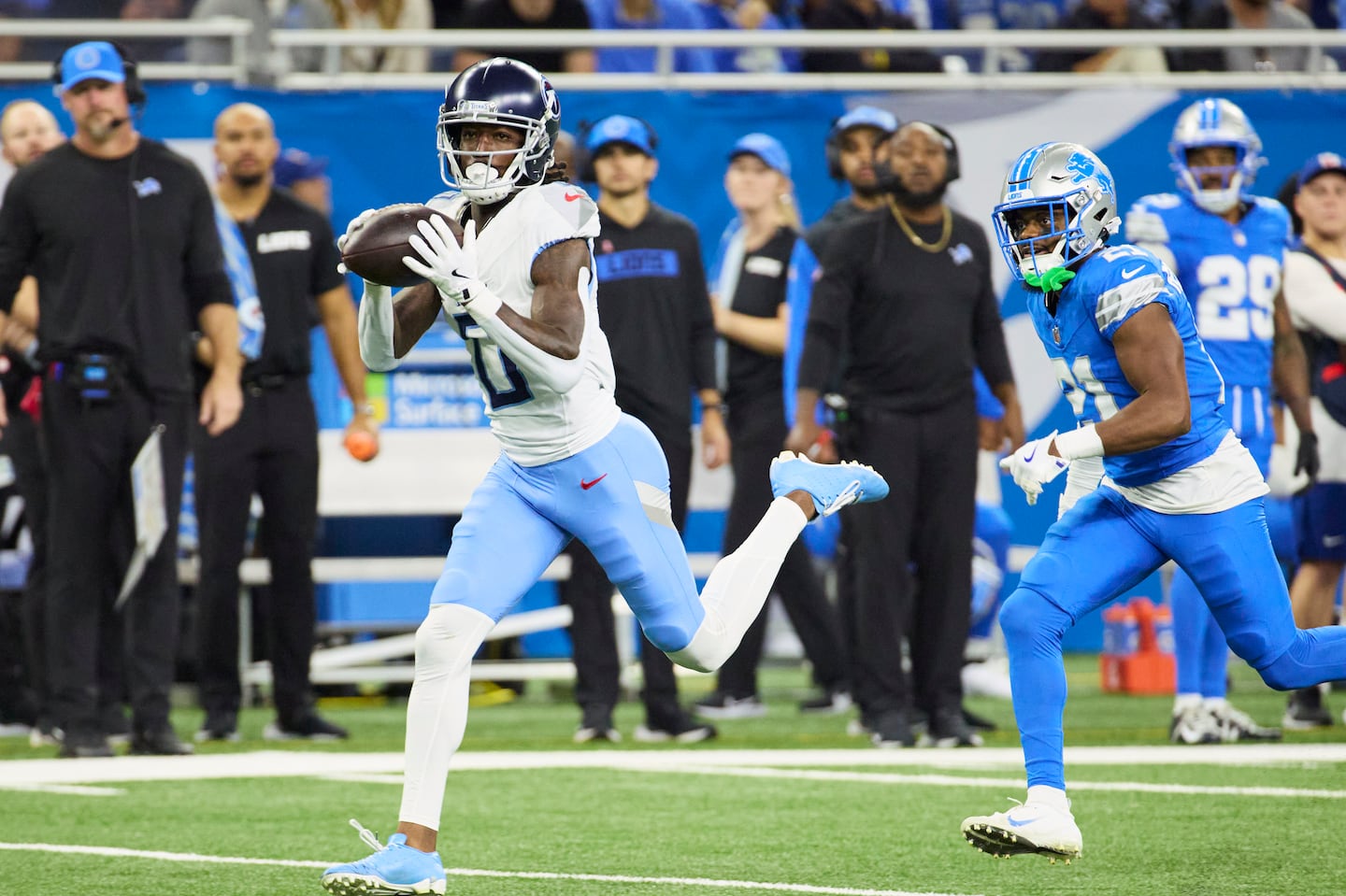 Calvin Ridley, who received interest from the Patriots in the offseason, had his best game a Titan last week with 10 catches on 15 targets for 143 yards.