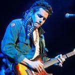 John Mayer performing Saturday at the Comcast Center, where he covered a wide range of musical styles with ease. 
