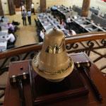 The Egyptian stock market fell sharply when it reopened on Sunday as violence continued.