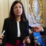 Senator Kelly Ayotte, a New Hampshire Republican, went to great lengths to distance herself from the Tea Party movement’s strategy ahead of the government shutdown. 